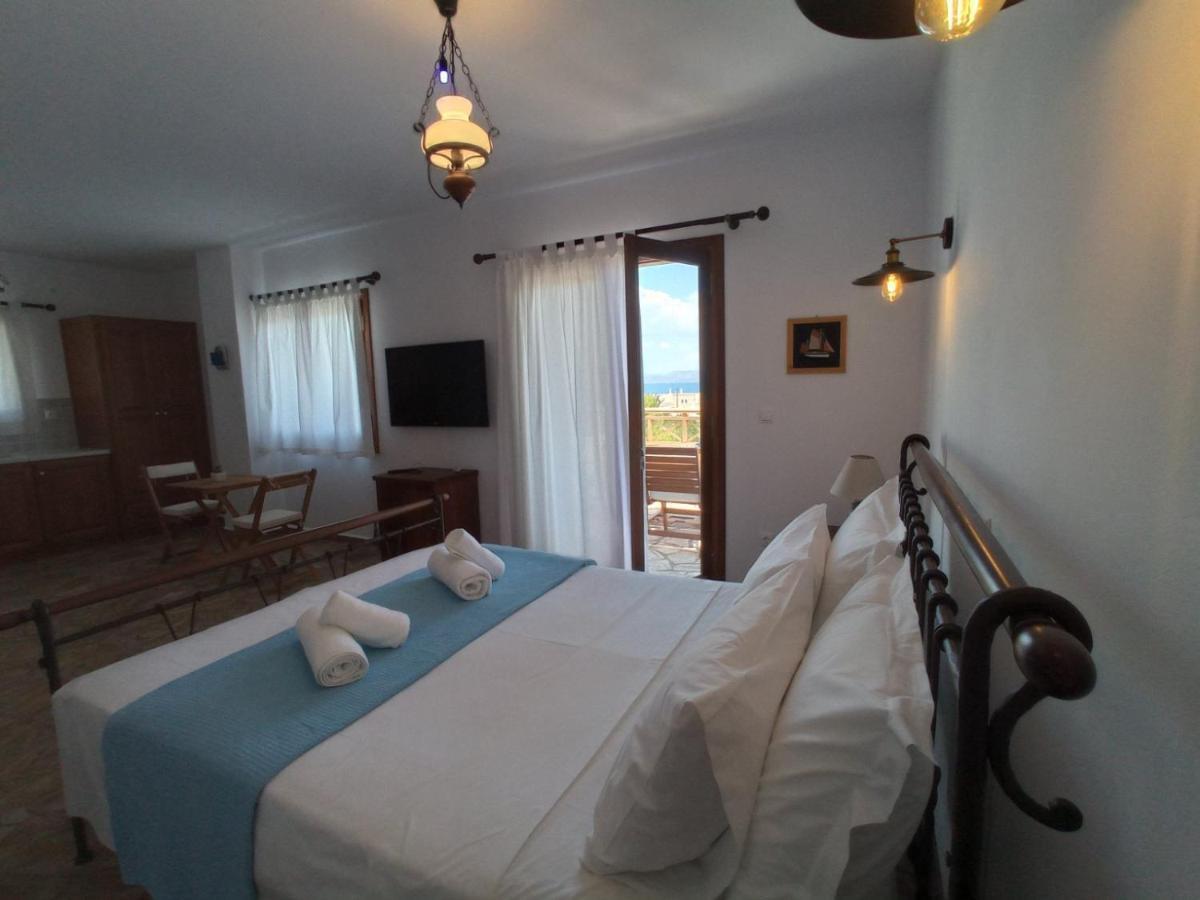 Villa Almyra Aegina エクステリア 写真