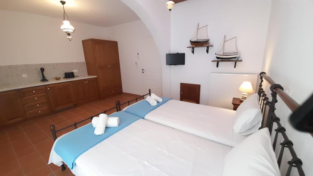 Villa Almyra Aegina エクステリア 写真